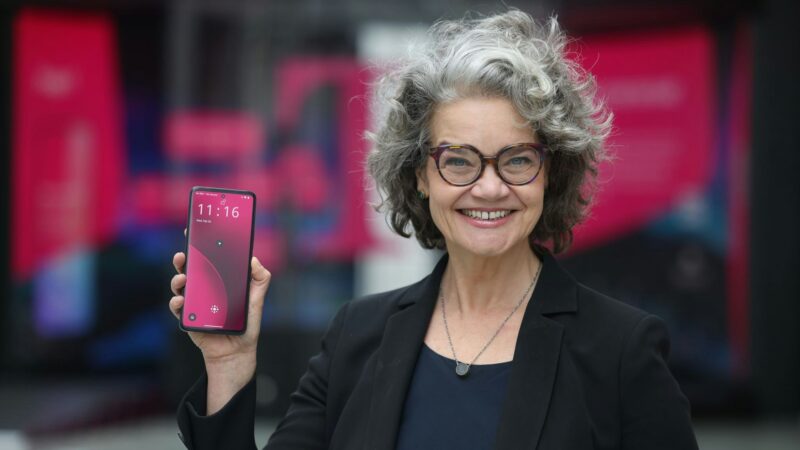 Künstliche Intelligenz: Telekom bringt Smartphone ohne sichtbare Apps auf den Markt