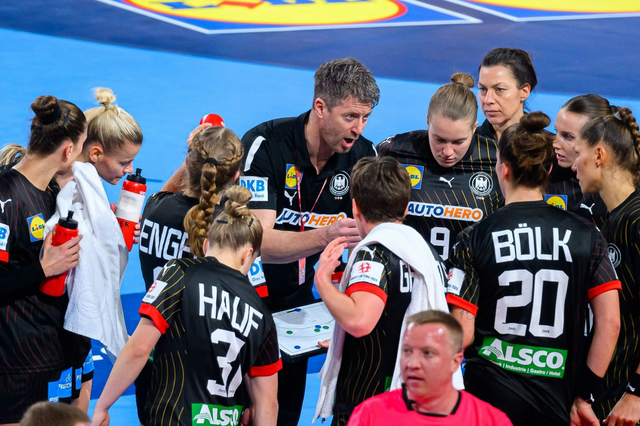 Heim-WM im Fokus: Ohne Bölk: Handball-Frauen starten ins WM-Jahr