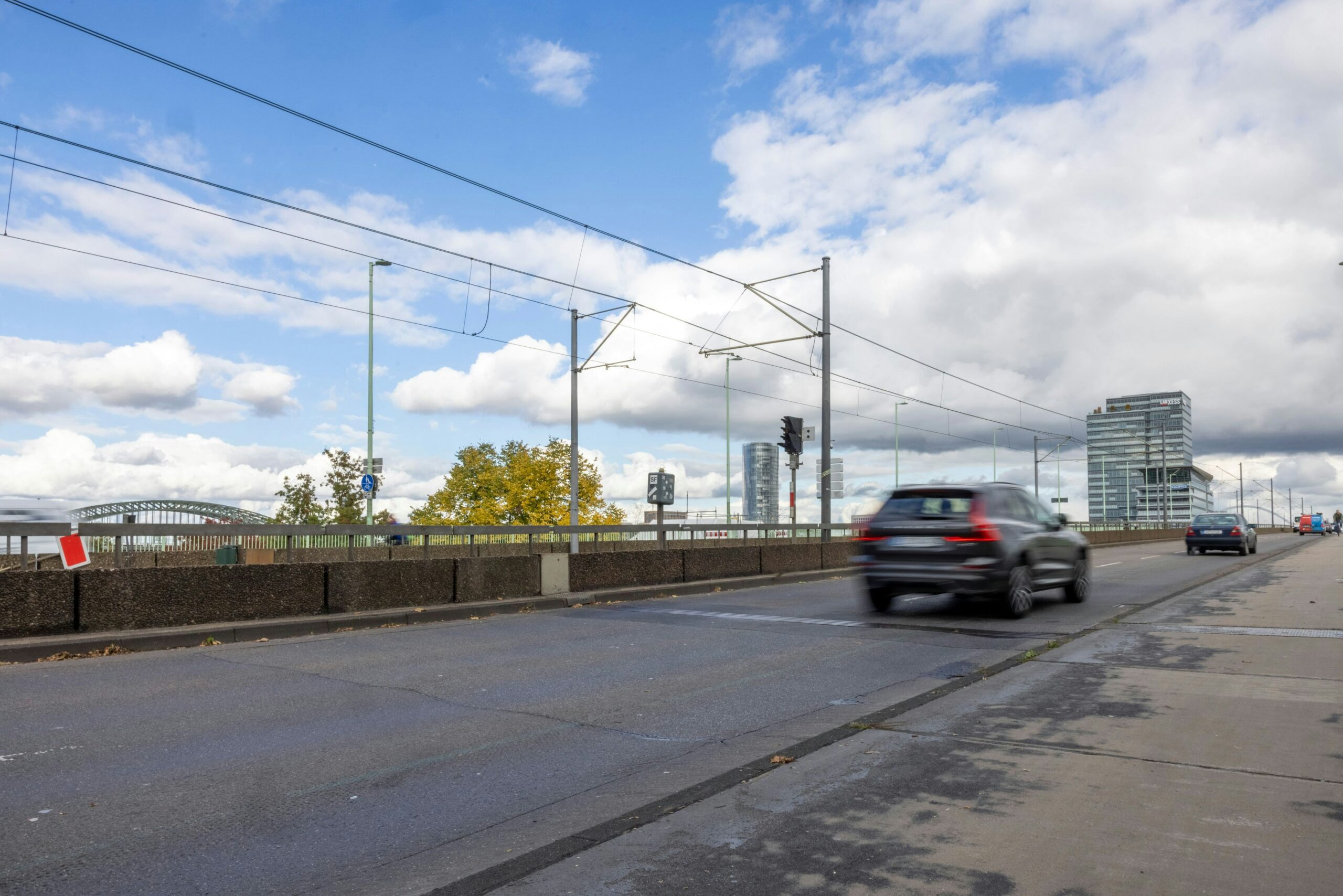 Sanierung in Köln: Deutzer Brücke ist für zehn Wochen gesperrt