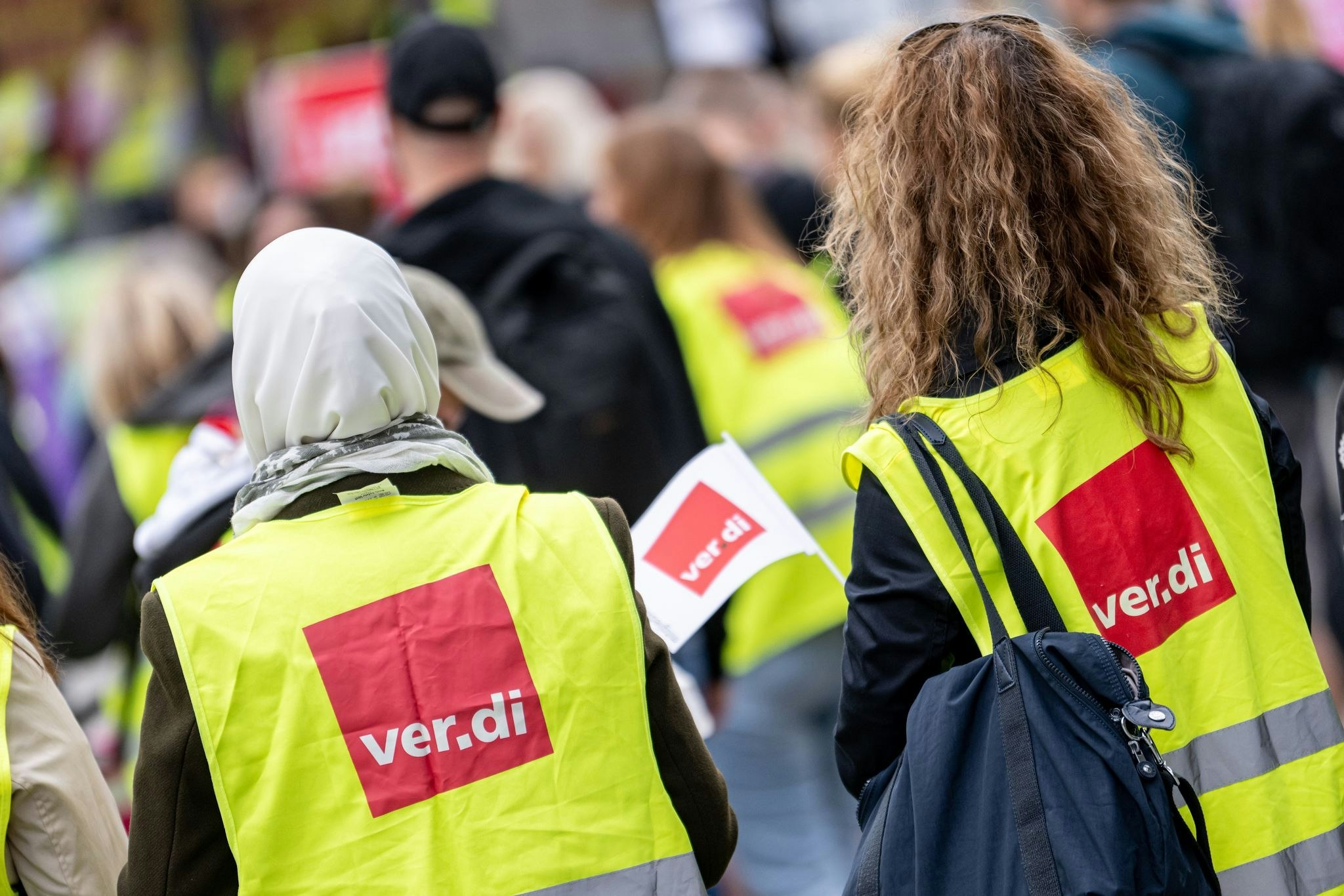 Öffentlicher Dienst: In Kitas und Kliniken: Verdi ruft zum Frauenstreik auf