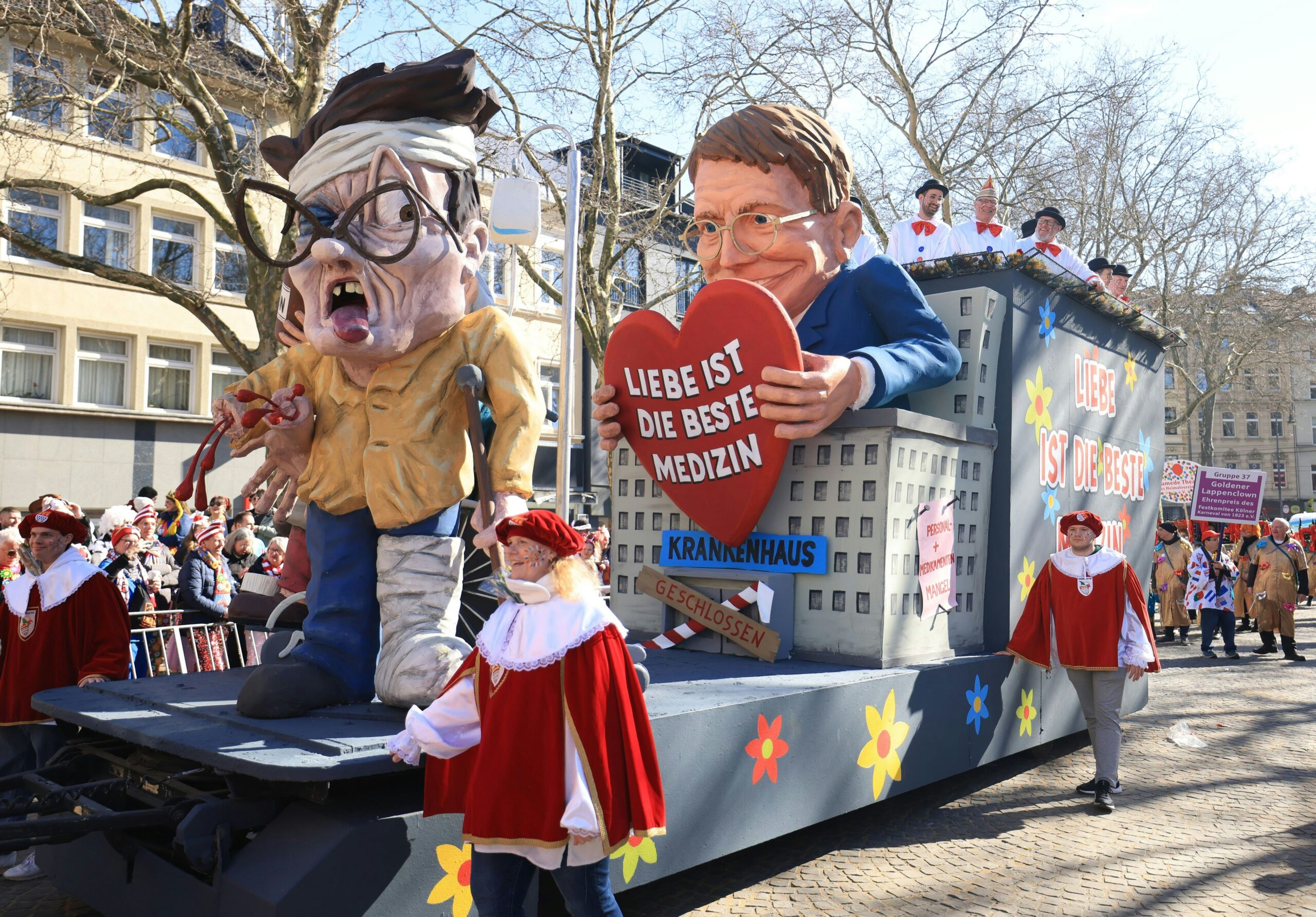 Bilderstrecke: So bunt ist der Rosenmontag in Köln