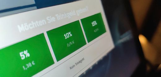 Trinkgeld-Debatte: Soll ich jetzt auch im Onlineshop mehr geben?