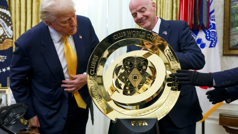 FIFA-Boss in Washington: Trump schafft Task Force für WM – Infantino im Weißen Haus